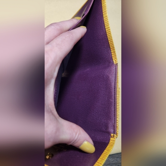 LOUIS VUITTON Vintage 1994 Elise Wallet - Picture 14 of 14